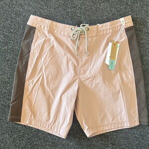 Men's Vissla twinzrr Swim Shorts in Pink and Brown